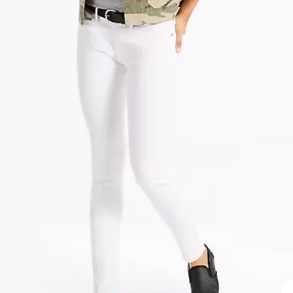 Levi’s 711 Skinny